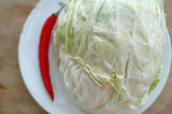 醋溜包菜的做法图解1