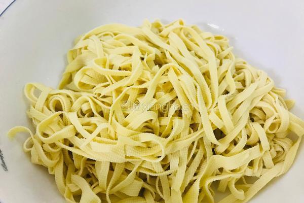 凉拌干豆腐丝的做法图解3