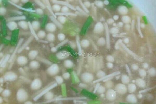 金针菇肉丝汤
