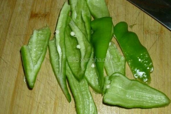 素炒芹菜的做法图解2