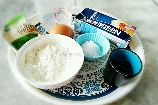 抹茶毛巾卷的做法图解1