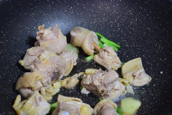 鸡腿炖香菇的做法图解4