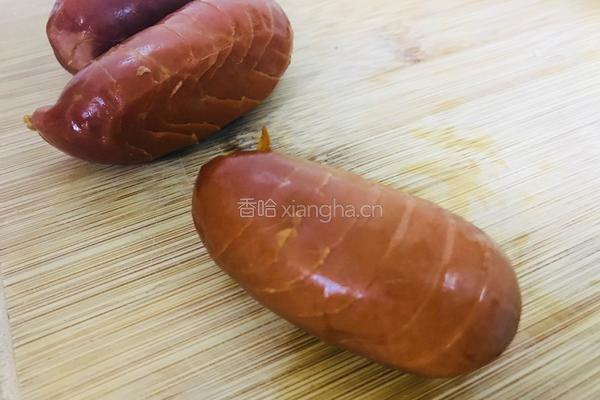 烧烤味香肠的做法图解2