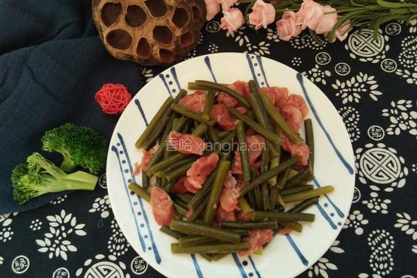 蒜苔炒腊肠