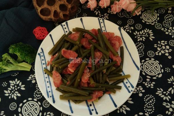 蒜苔炒腊肠的做法图解7