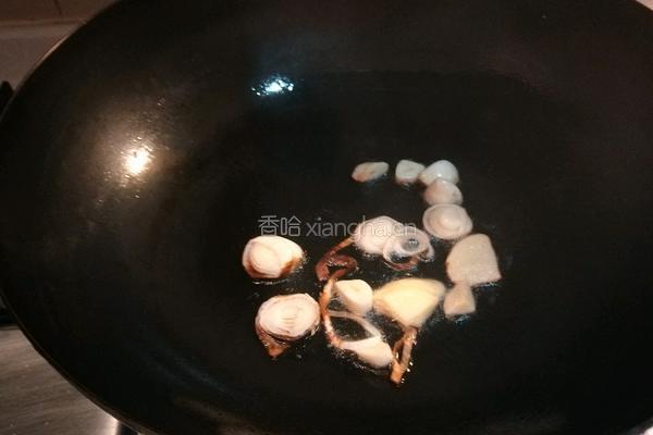 北京特色 糖醋鸡丁的做法图解7