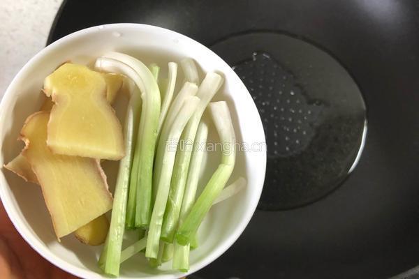 “米饭杀手”-秘制红烧肉的做法图解3