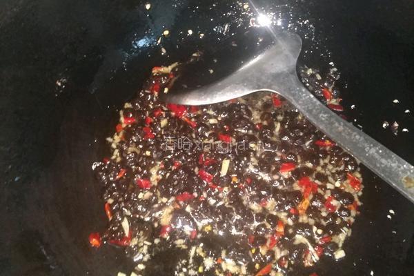 香辣豆豉牛肉酱的做法图解7