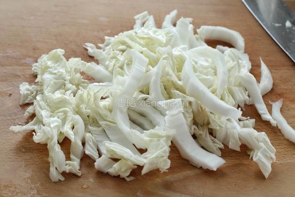 白菜豆腐炖粉条的做法图解2
