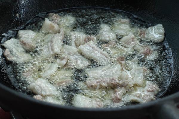 白菜豆腐炖粉条的做法图解3