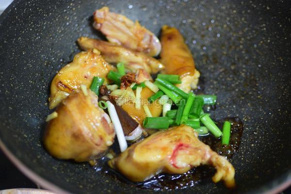 黄豆焖猪蹄的做法图解5