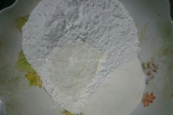 青花瓷米粉蒸糕的做法图解2
