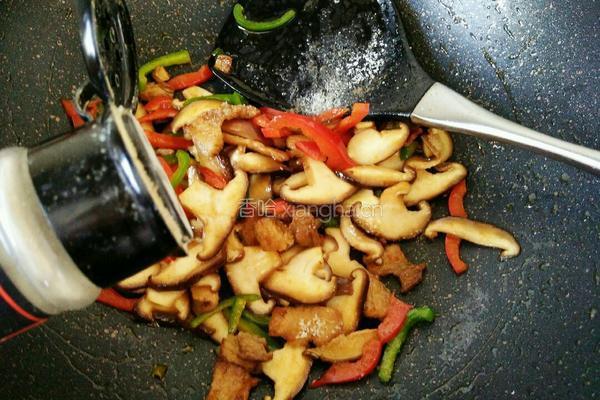 香菇炒肉的做法图解9