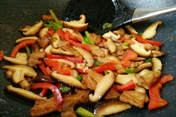 香菇炒肉的做法图解10