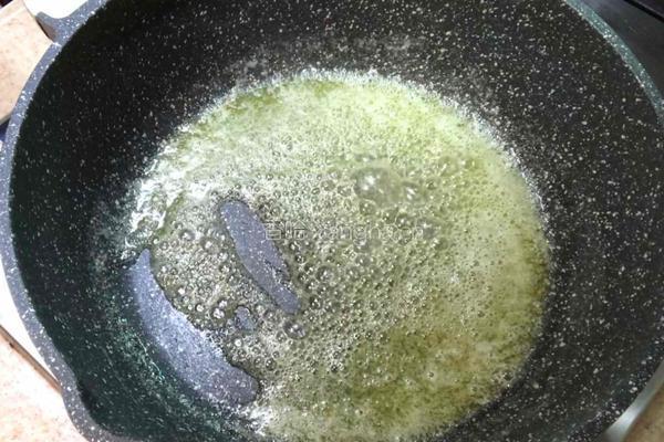 年味-纯手工原味牛轧糖的做法图解4