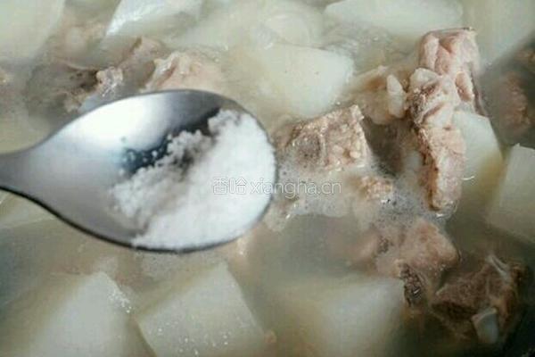 萝卜排骨汤的做法图解7