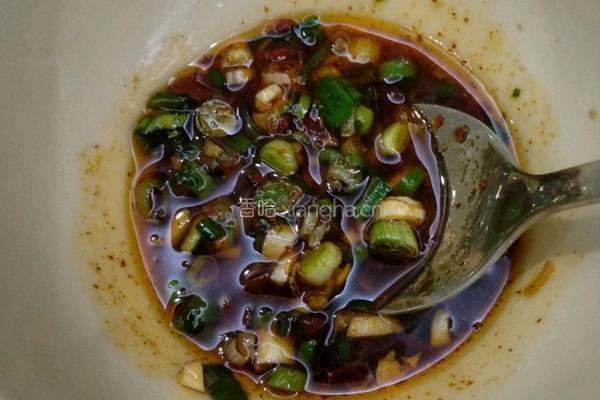 荠菜肉汤圆的做法图解6