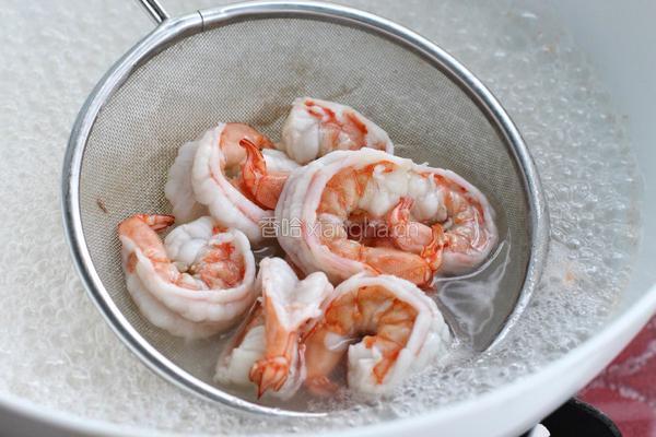 金沙虾仁炖豆腐的做法图解4