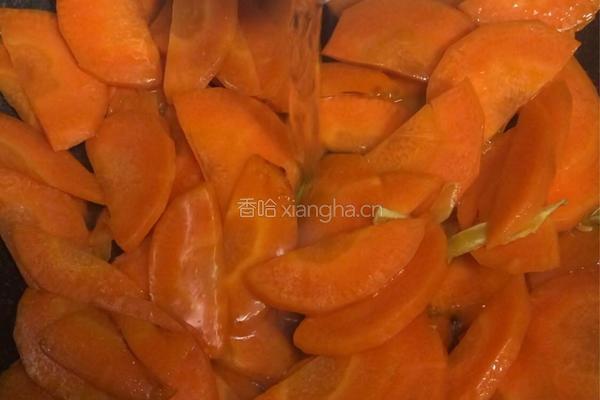 广东－胡萝卜炒肉的做法图解5