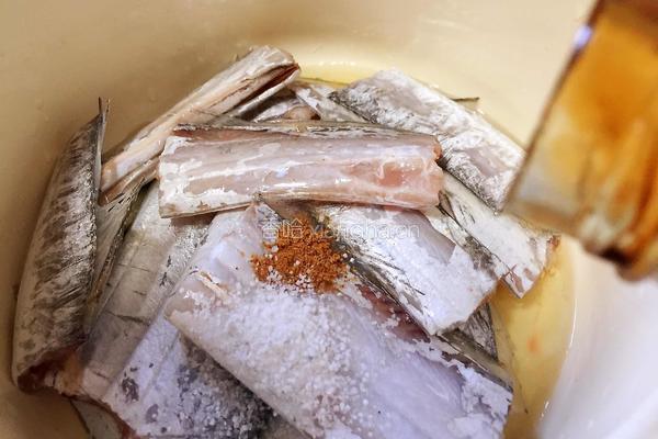 煎带鱼的做法图解4