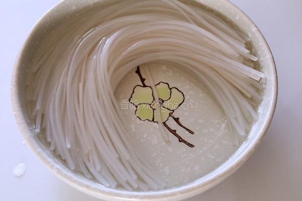 蚂蚁上树的做法图解1