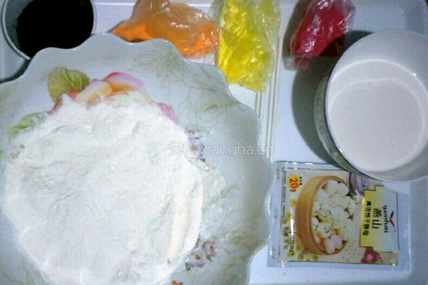 2019小猪馒头的做法图解1