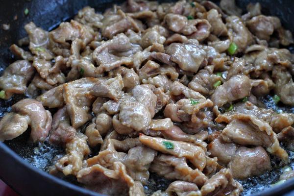 孜然洋葱炒肉片的做法图解6