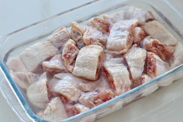 豆豉蒸鸡翅的做法图解1