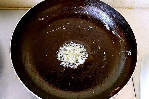 菠菜炒鸡蛋的做法图解8