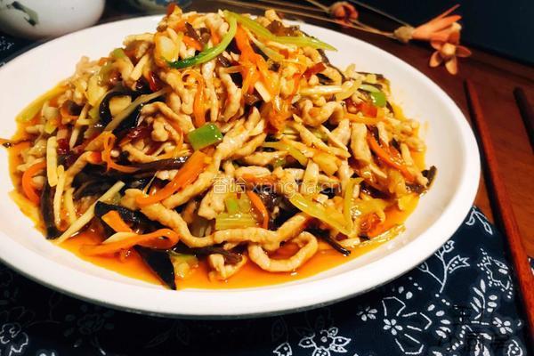 川式-鱼香肉丝