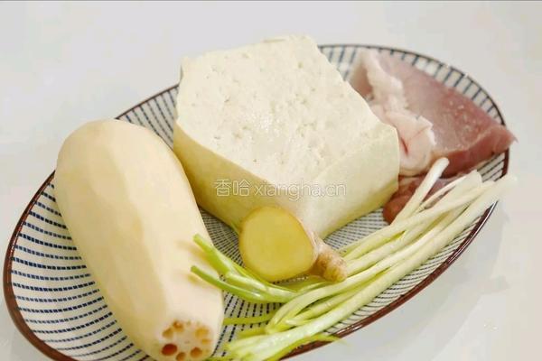 莲藕豆饼腐的做法图解1