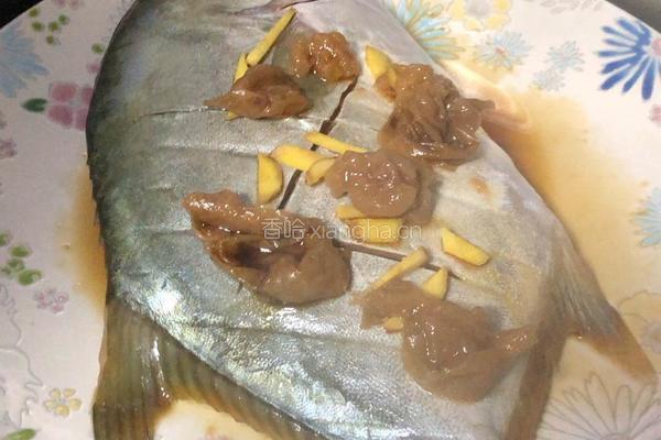 粤式－酸梅蒸金鲳鱼的做法图解4