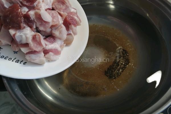#河北菜#猪肉炖粉条的做法图解4