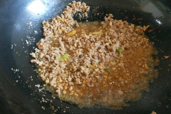 肉末炒蒜苔的做法图解6