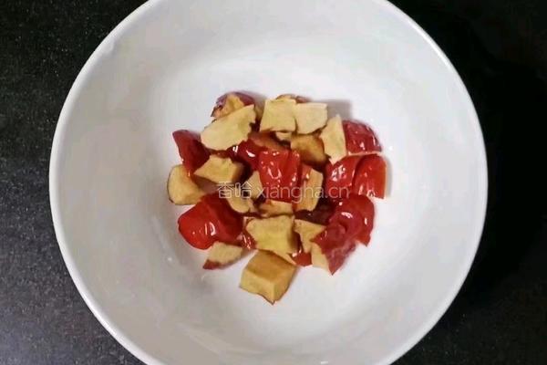 山药红枣银耳汤 (宝宝辅食）的做法图解3