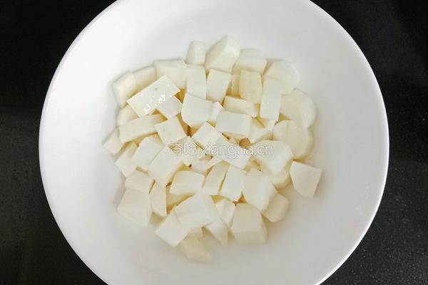 山药红枣银耳汤 (宝宝辅食）的做法图解4