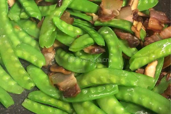 粤式－荷兰豆香菇炒腊肉的做法图解7
