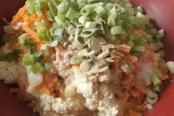 糖醋豆腐丸子的做法图解3