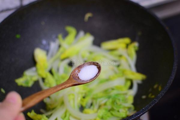 炒娃娃菜的做法图解4