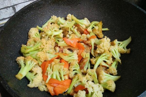 肉炒菜花的做法图解8