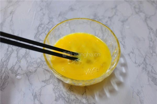蒜苔炒鸡蛋的做法图解2