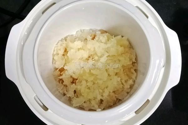 山药红枣银耳粥 (宝宝辅食）的做法图解6