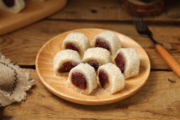 豆沙糯米卷的做法图解10