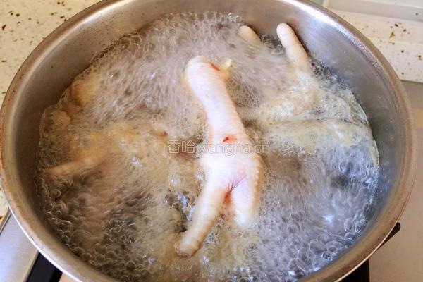 香烤鸡爪的做法图解1