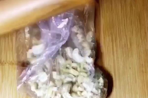 四川-鼓香百味鸡的做法图解18