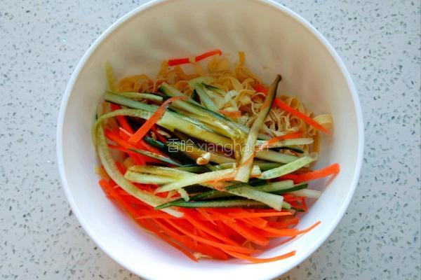 凉拌豆腐丝的做法图解6