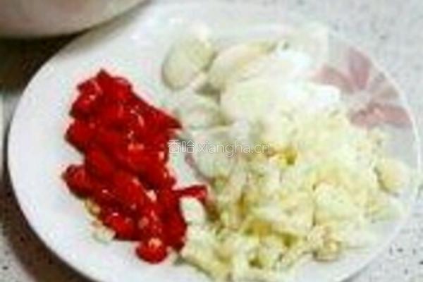 豆角碎炒肉沫的做法图解2