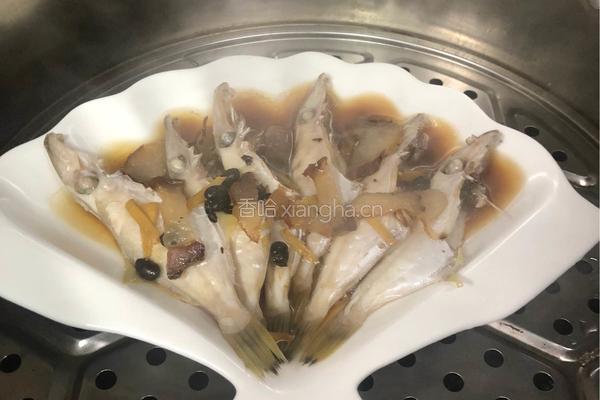 粤式－腊肉豉香蒸扒皮鱼的做法图解5