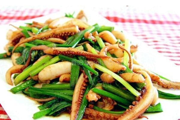 鱿鱼炒韭菜的做法图解9