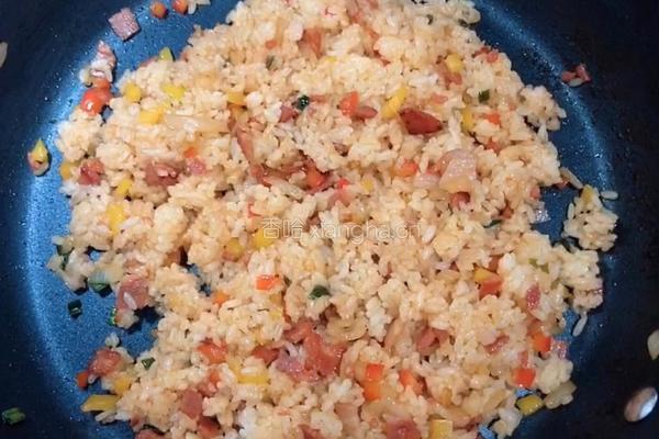 薯条蛋包饭（薯条蛋包培根炒饭）的做法图解9